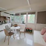 Lelle 아파트 *