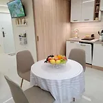 Lelle בלטונללה