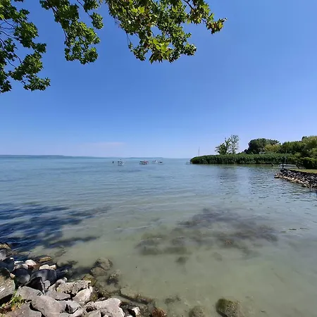 Apartamento Lelle Balatonlelle
