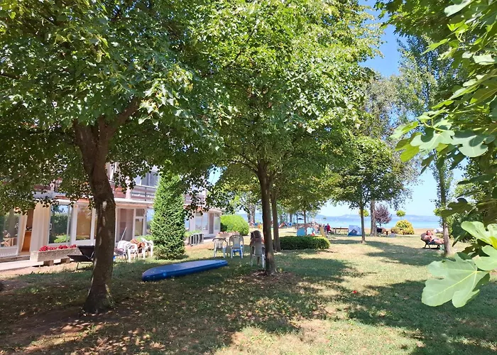 Lelle Apartment *