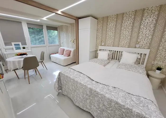 Lelle Apartment