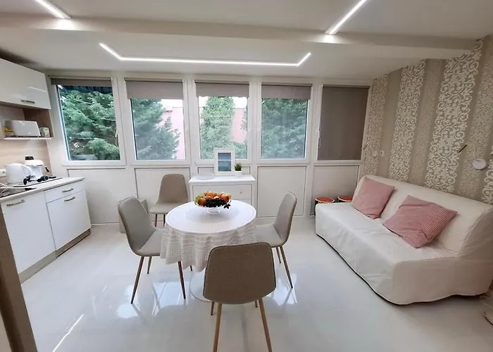 Apartment Lelle